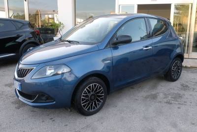 Lancia Ypsilon  1.0 FireFly 5 porte S&S Hybrid Platino